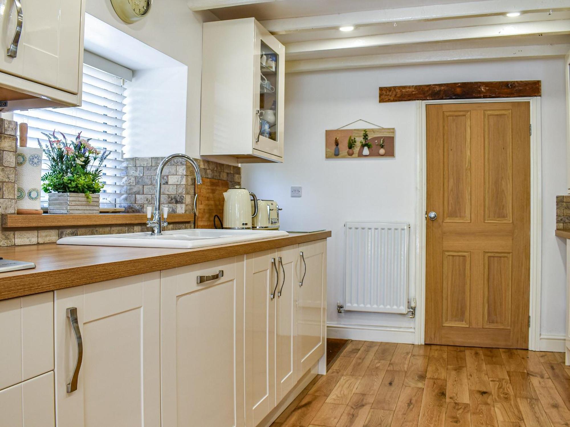 Bathurst Cottage Scarcliffe Екстер'єр фото